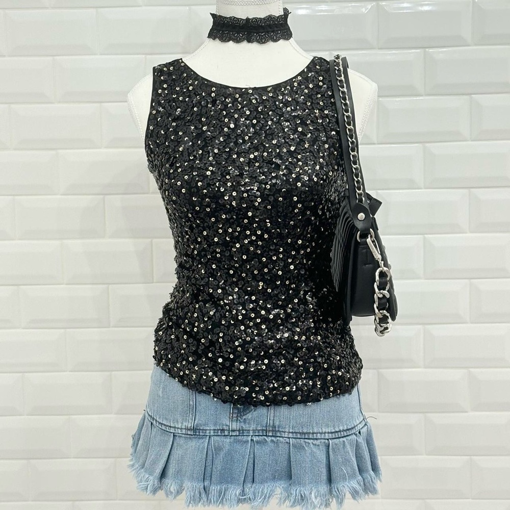 Y2K Glam Loft Black And Gold Sequin Top